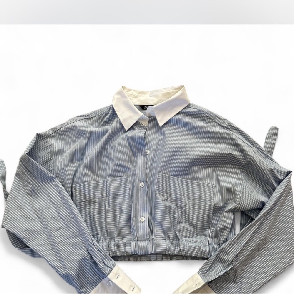 Zara Blue Pinstripe Cropped Button-Down Shirt with White Collar